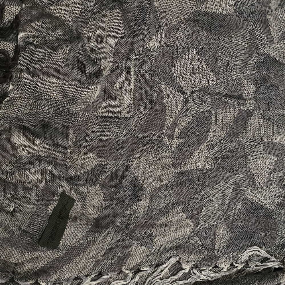 Gray and Black Fringed Scarf DIESEL - Picture 5 of 6